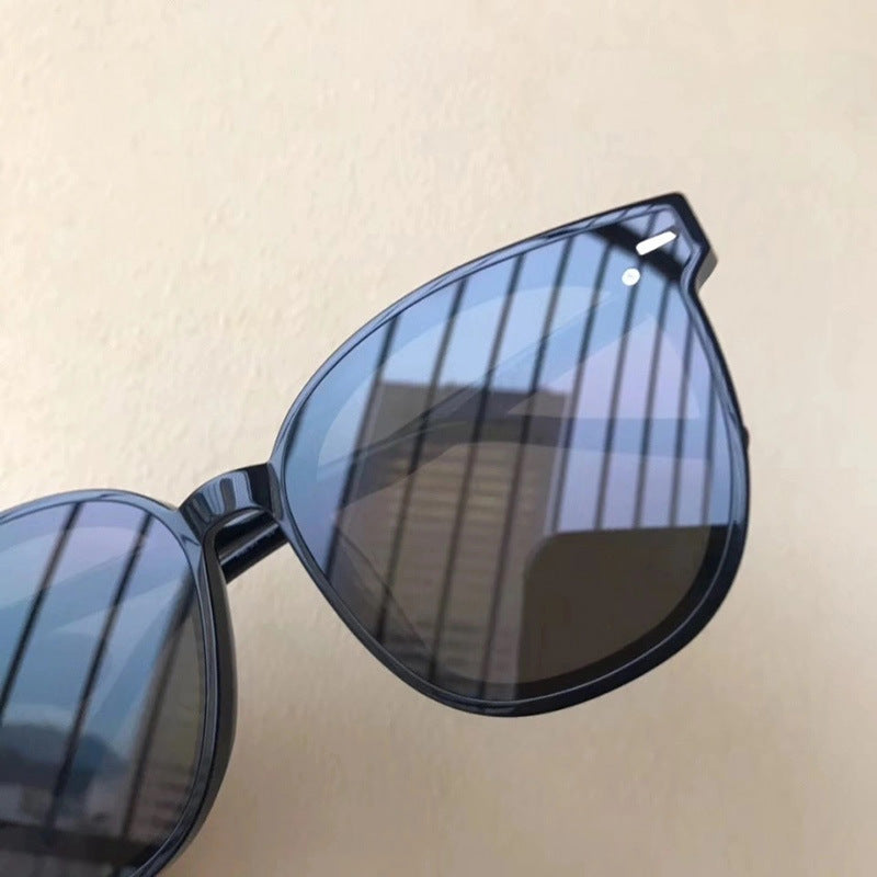 Women’s premium sunglasses in timeless design Kalsten