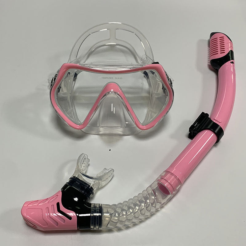 Snorkel mask with secure and comfortable mouthpiece Kalsten