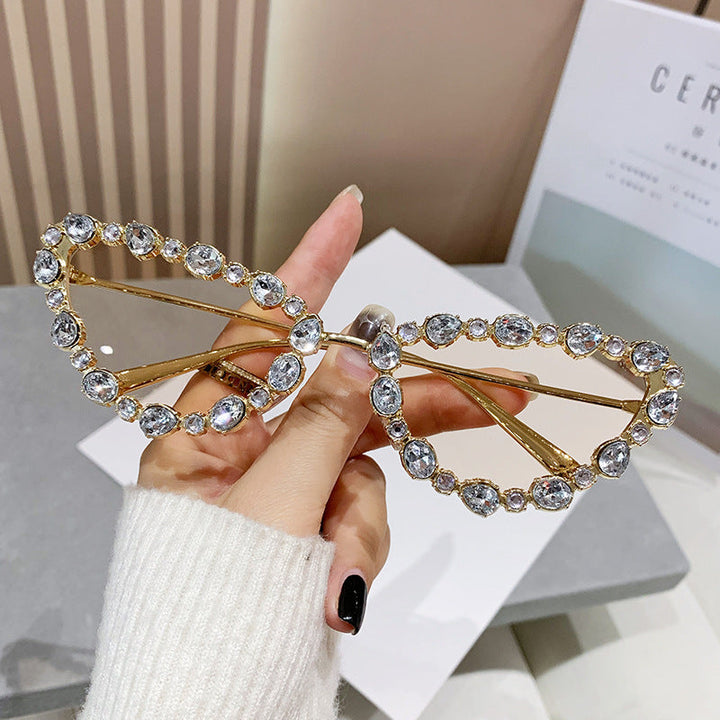 Ladies elegant Cat-Eye sunglasses with glamorous stone setting Kalsten