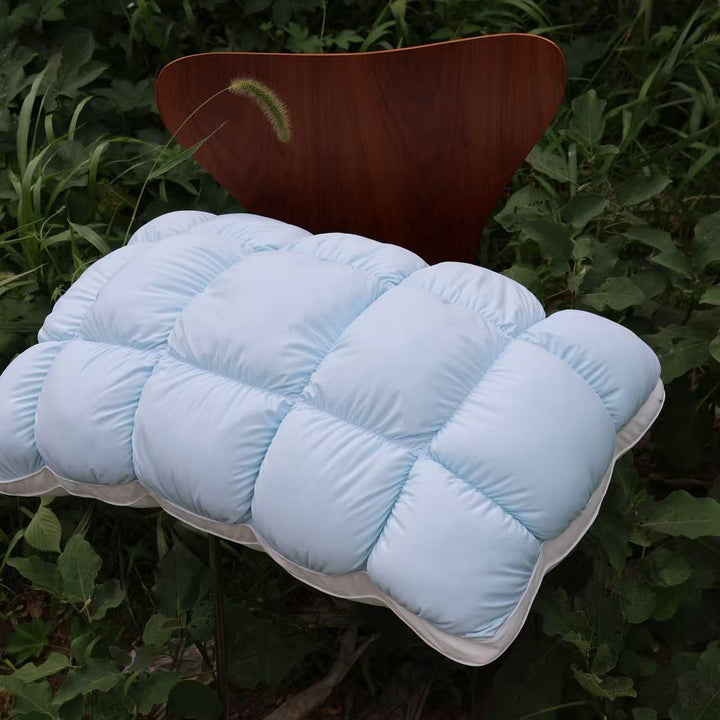 Support pillow with breathable structure Kalsten