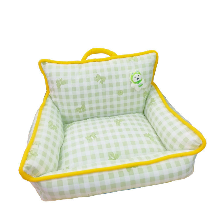 Cozy Checkered Dog Bed