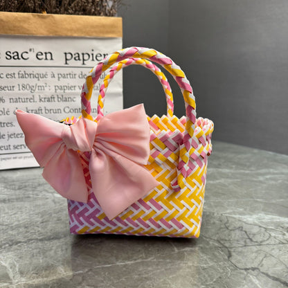Playful basket bag with bow Acalora