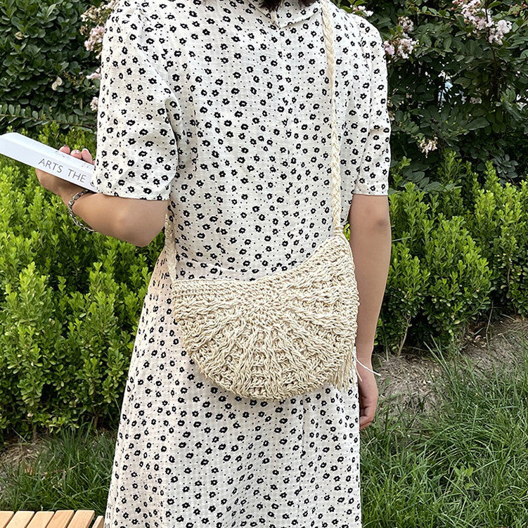Hand-knotted shoulder bag with fringes Kalsten