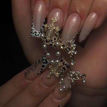 Artistic Luxury Nail Extensions Acalora