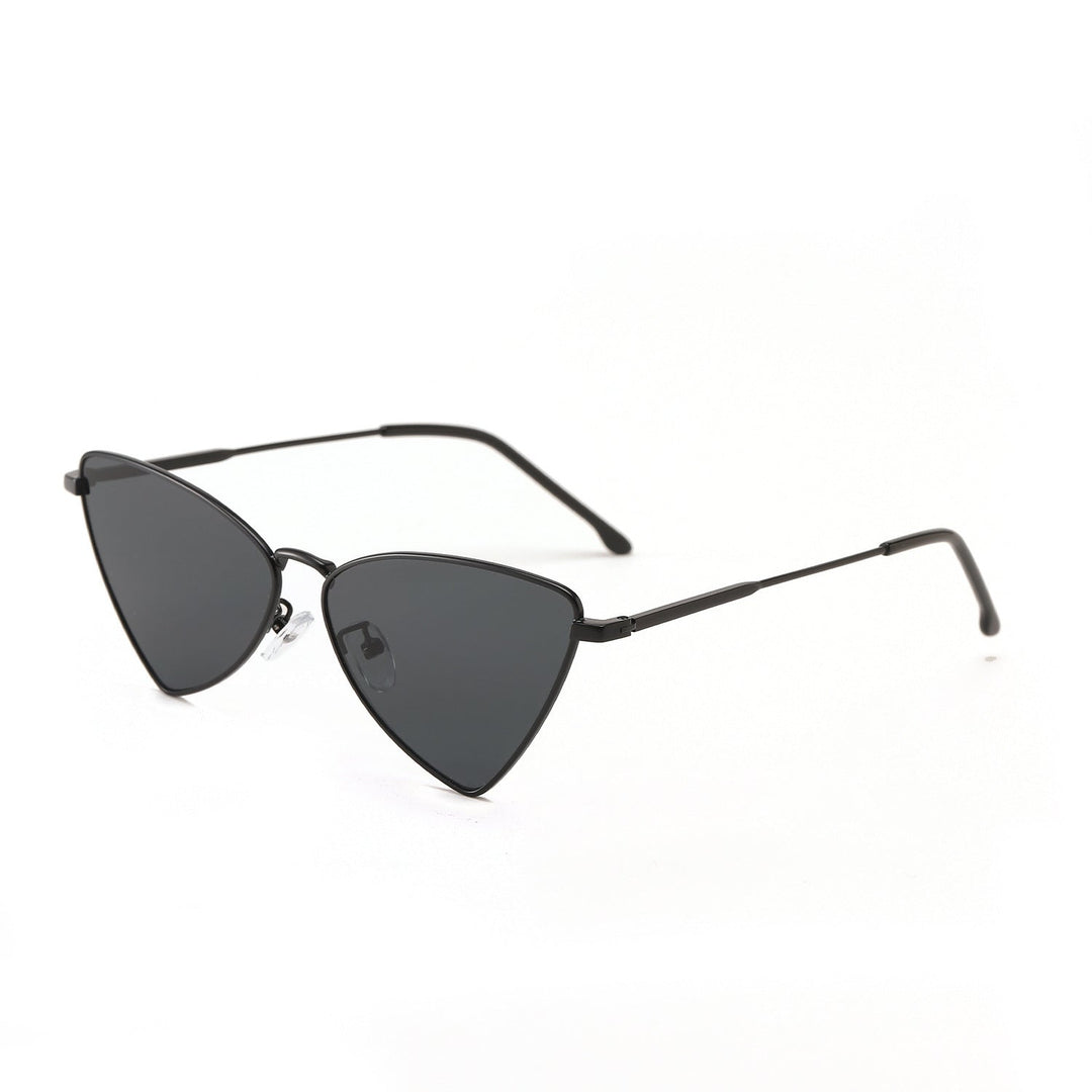 Women trendy Cat-Eye sunglasses with golden accents Kalsten