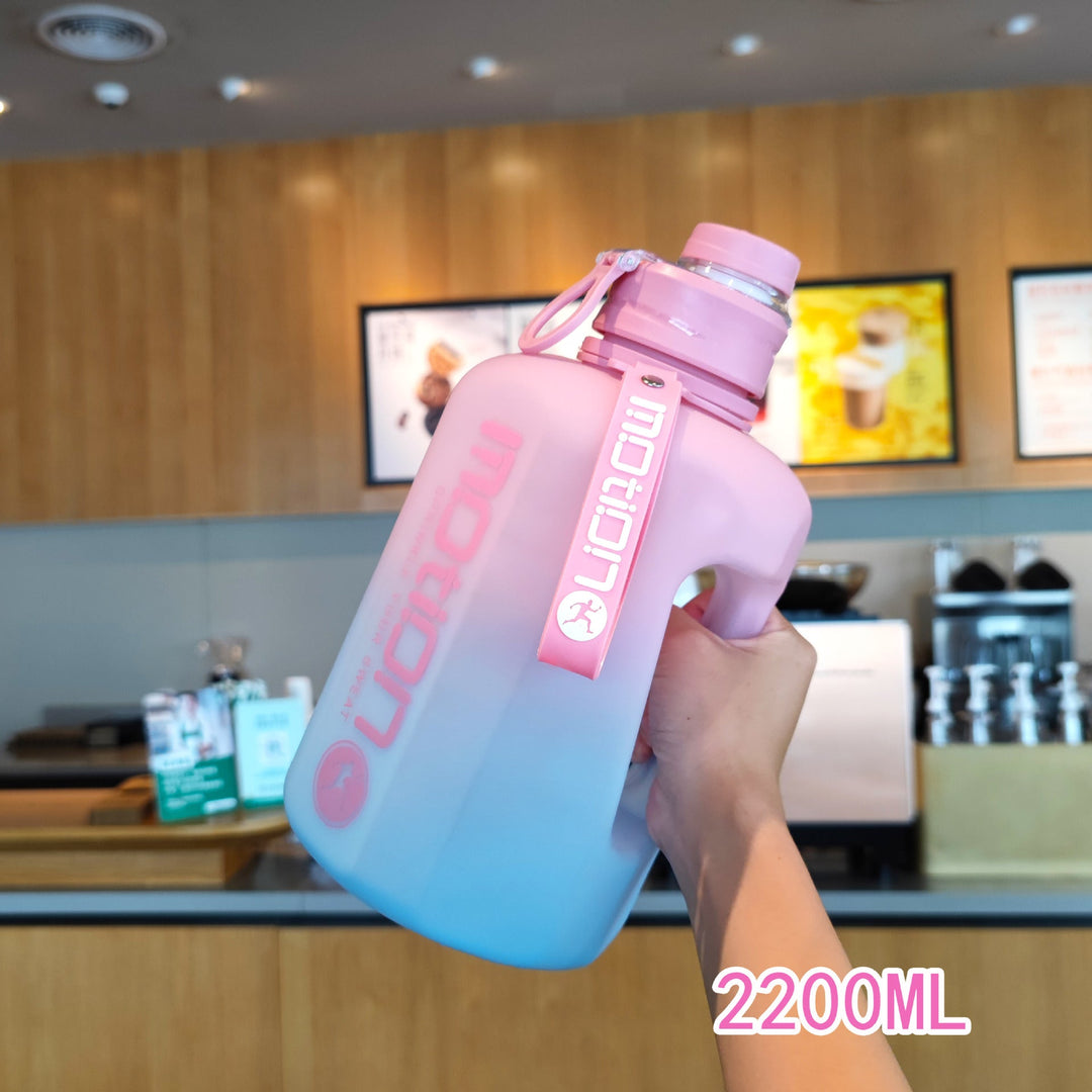 Women’s beverage container with large volume Kalsten