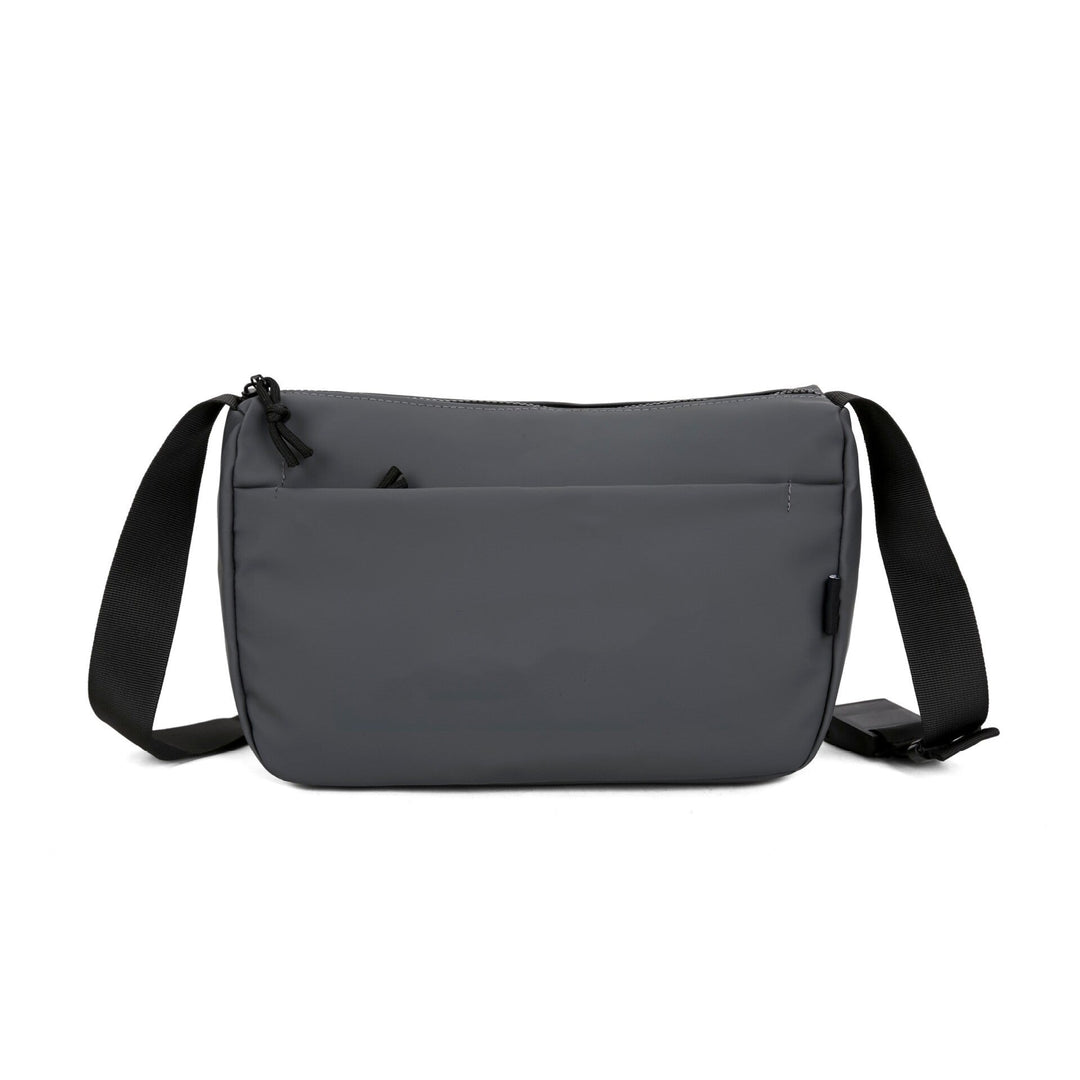 Shoulder bag with lightweight water-repellent material and adjustable shoulder strap Kalsten