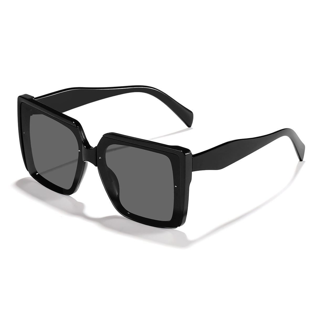 Women's oversized sunglasses in trendy square design Skanto