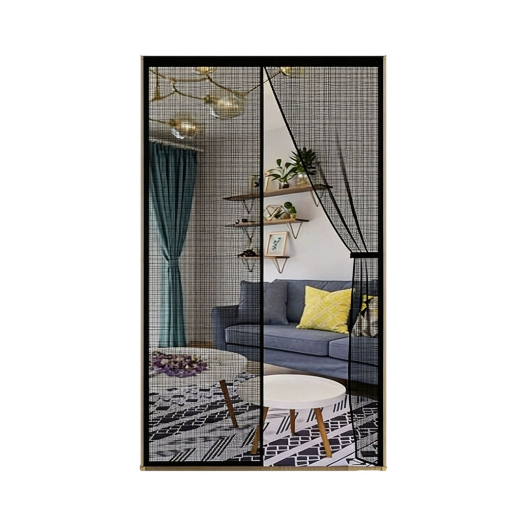 Fly screen with magnetic closure Kalsten