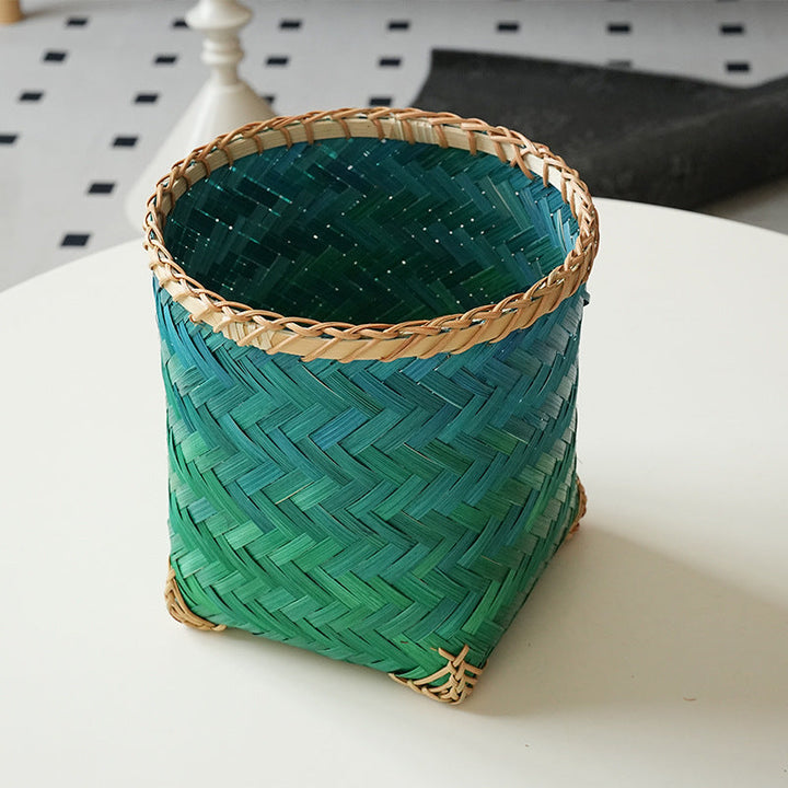 Women's square storage basket made of handwoven natural material Kalsten