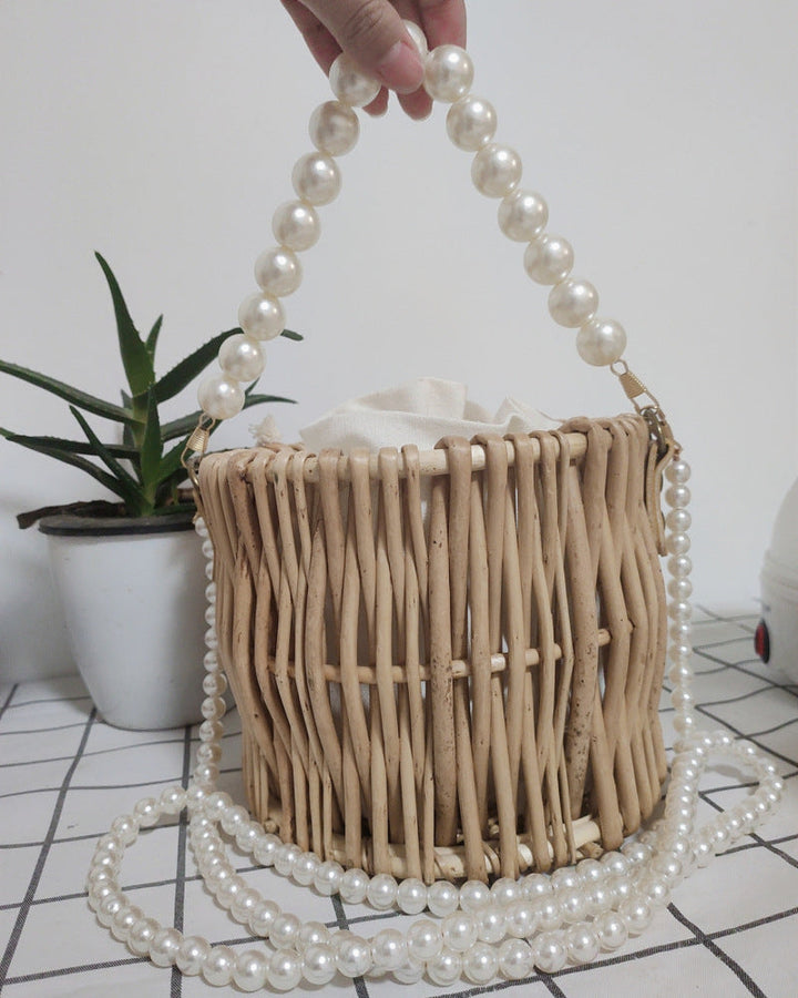 Women’s handbag with pearl chain Kalsten