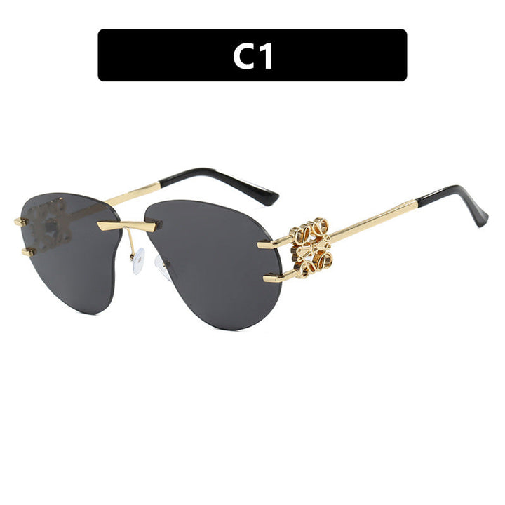 Women's fashionable sunglasses in elegant aviator style with gemstone details Kalsten