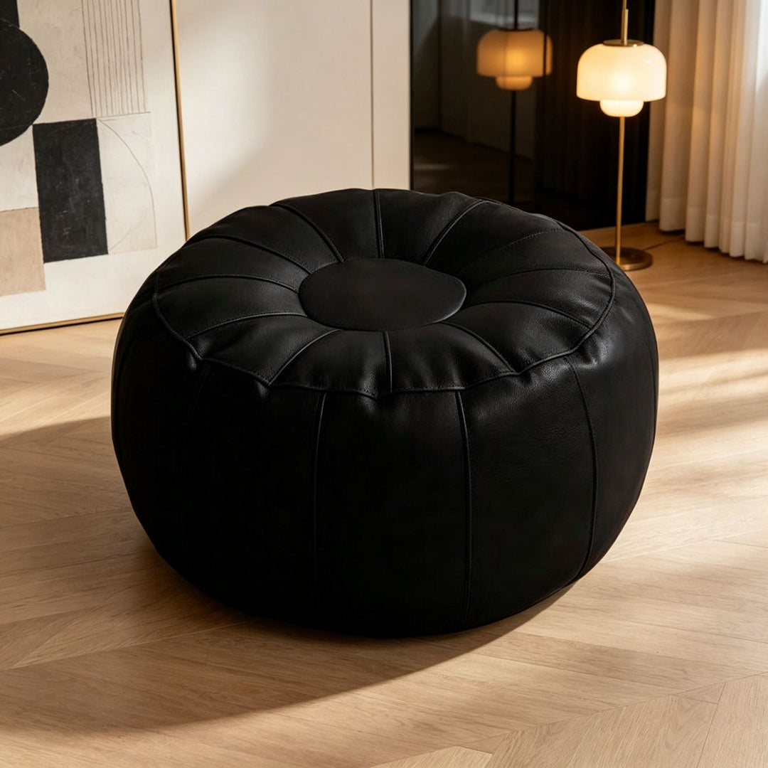 Ladies Elegant Leather Stool in Modern Design Kalsten