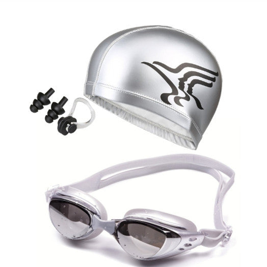 Swim set with hydrodynamic swimming goggles and Kalsten swim cap