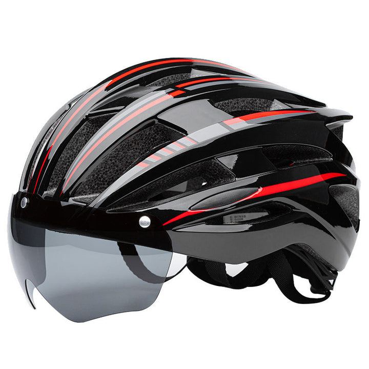 Bicycle helmet with integrated visor and innovative ventilation system Kalsten