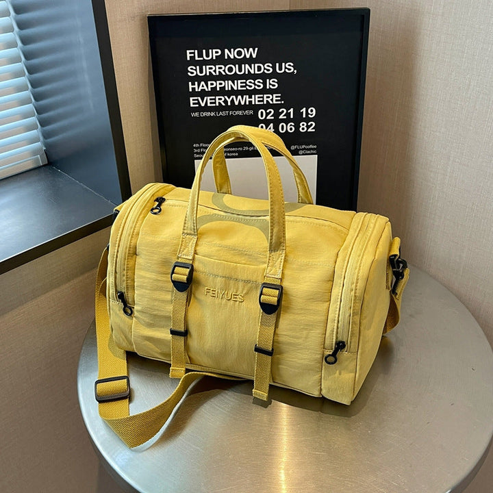 Sporty Duffel Bag with Ergonomic Carrying System Kalsten