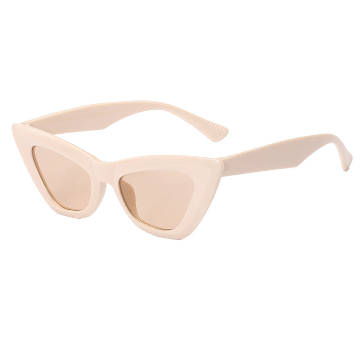 Ladies Cat-Eye Sunglasses with trendy Animal Print Kalsten