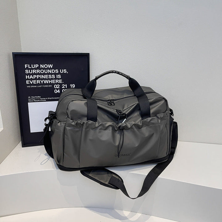 Versatile Multi-Pocket Travel Duffel