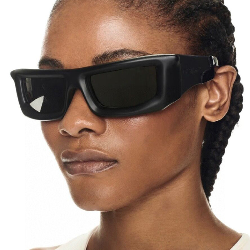 Women sporty sunglasses with modern, robust design and UV protection Kalsten