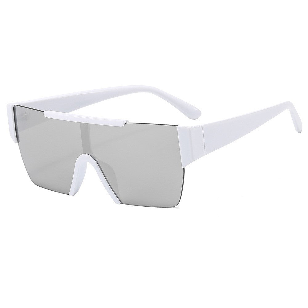 Ladies Sporty Oversized Sunglasses with Modern Protective Frame Kalsten