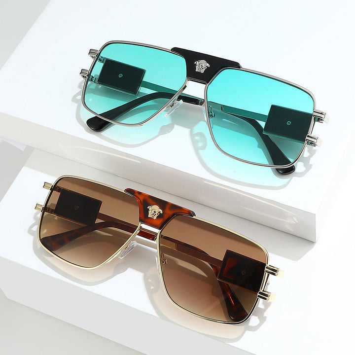 Women's stylish sunglasses with modern, square frame Kalsten