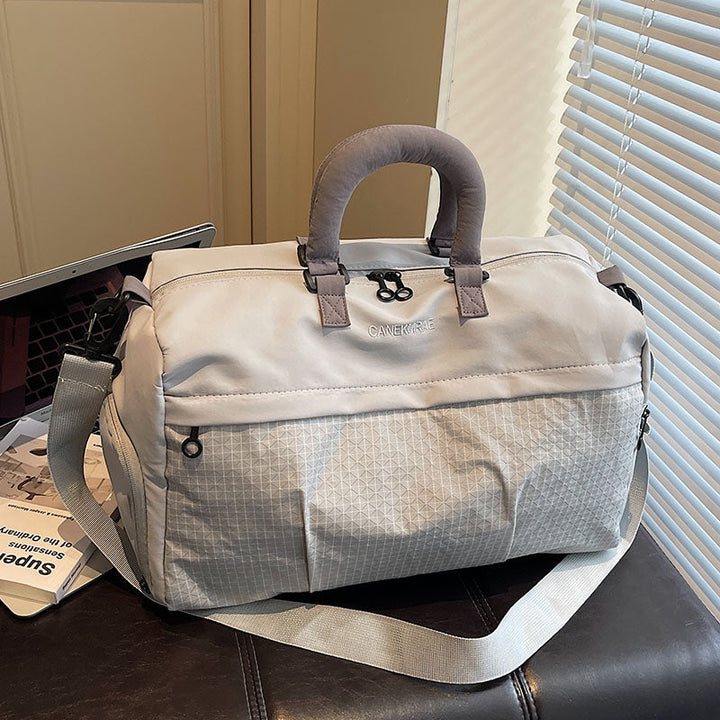 Sporty Travel Bag With Multiple Compartments Kalsten