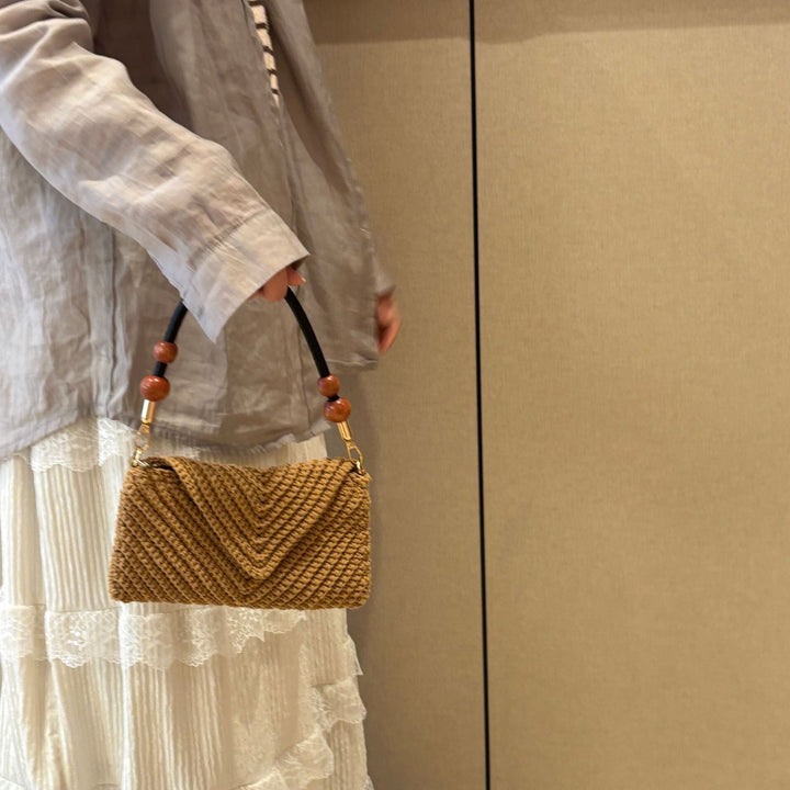 Elegant Woven Shoulder Bag Kalsten