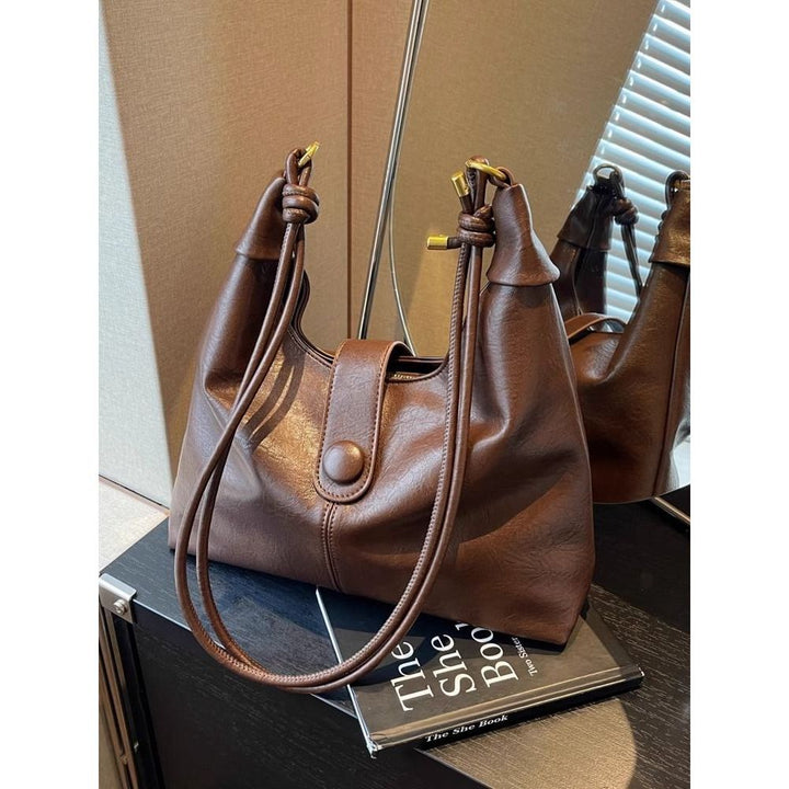 Classic Leather Hobo Bag Kalsten