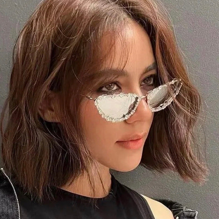 Ladies elegant Cat-Eye sunglasses with glamorous stone setting Kalsten