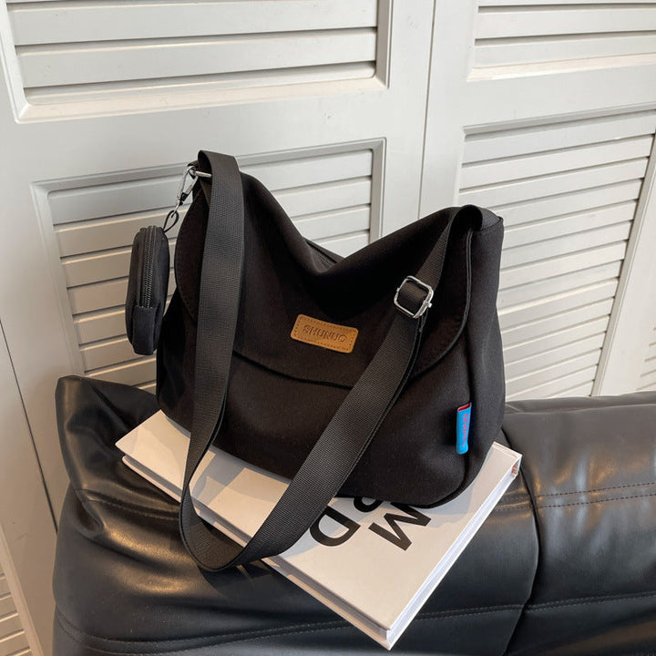 Everyday-friendly shoulder bag Kalsten