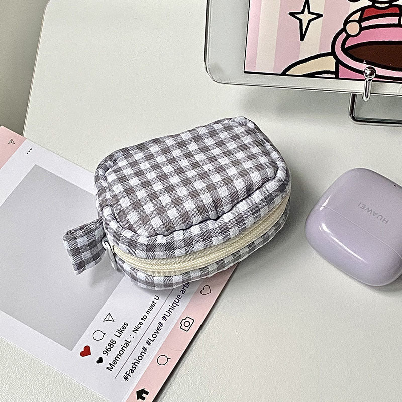 Handmade cosmetic bag in gingham design Kalsten