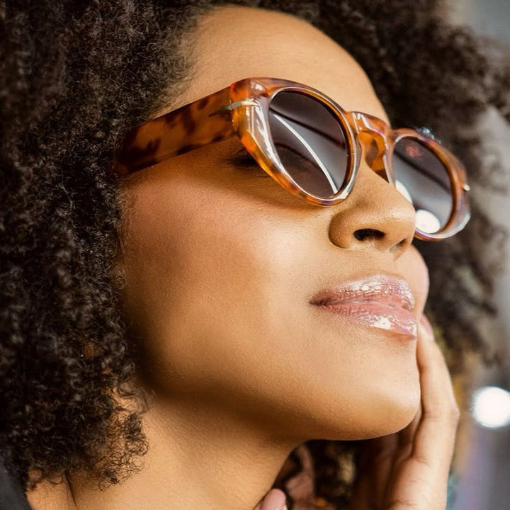 Women’s fashionable sunglasses with unique design and polarizing lenses Kalsten