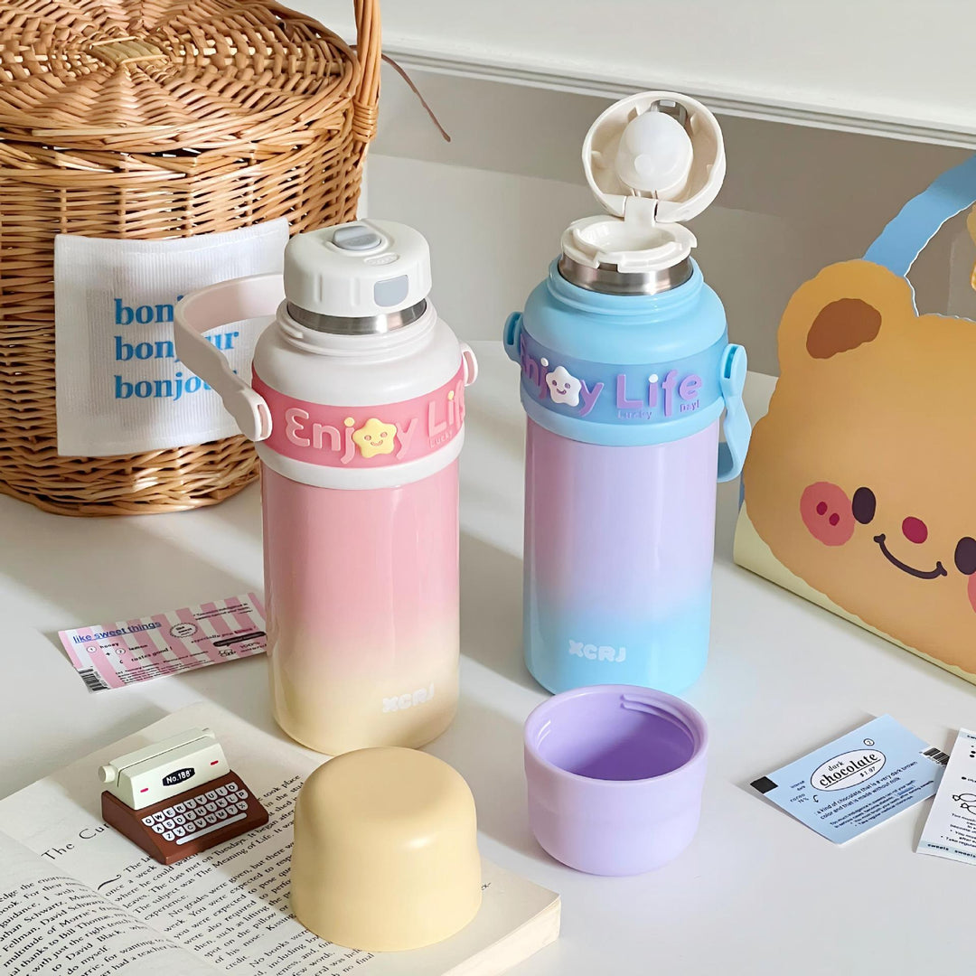Women's plastic insulated bottle with ergonomic handle Kalsten