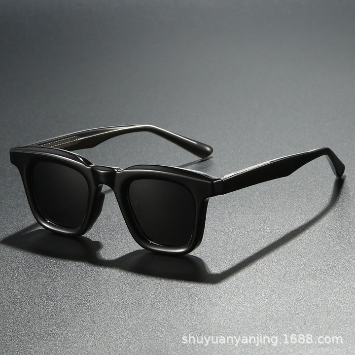 Women's fashionable sunglasses in modern square design with high UV protection Kalsten