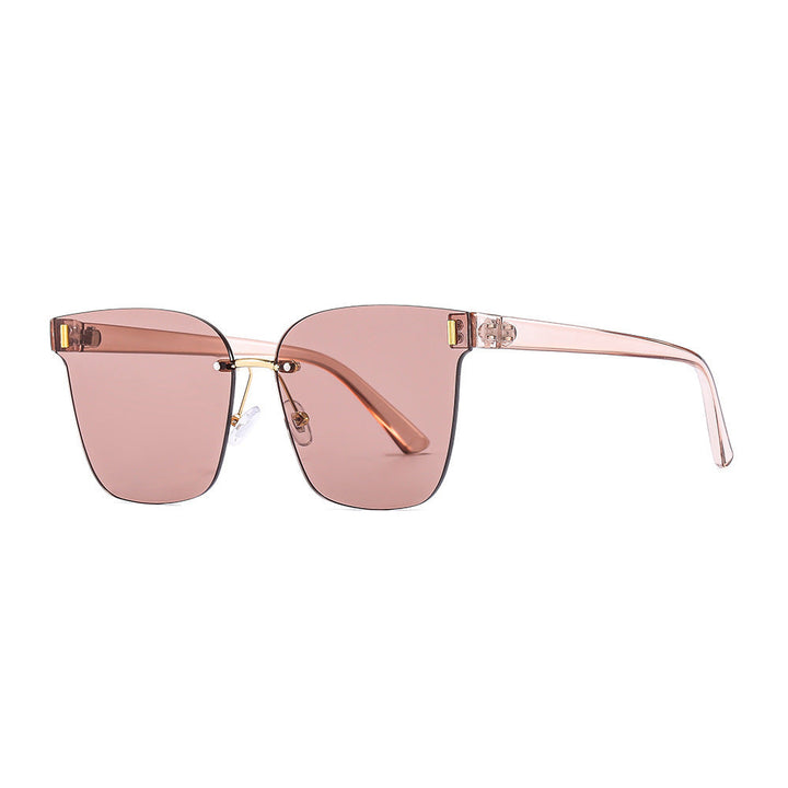 Women’s sunglasses in a modern design with a wide frame Kalsten