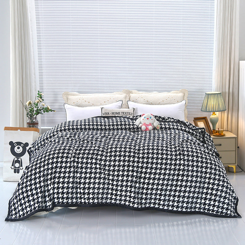 Women's Fluffy Cuddle Blanket with Playful Cloud Pattern Kalsten