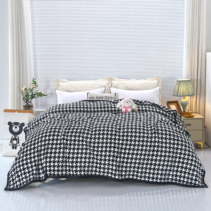 Women's Fluffy Cuddle Blanket with Playful Cloud Pattern Kalsten