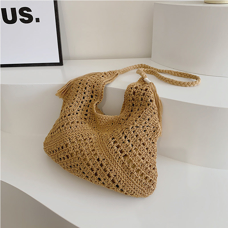 Handcrafted macrame shoulder bag with braided details Kalsten