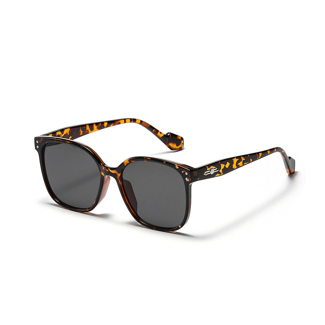 Women's sunglasses with a stylish tortoiseshell frame and UV protection Kalsten
