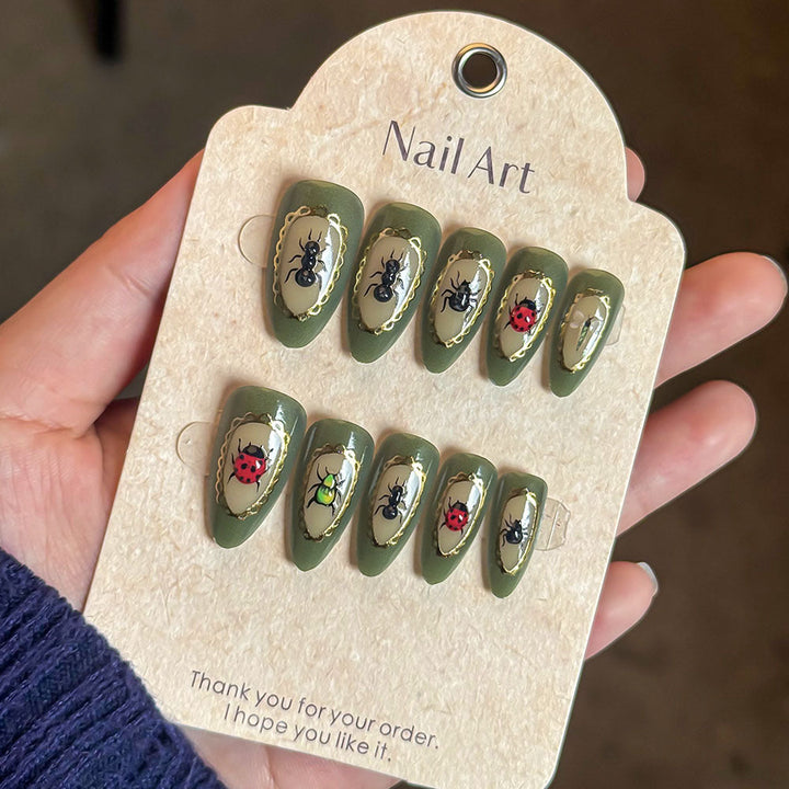 Unique Insect-Themed Press-On Nails Kalsten