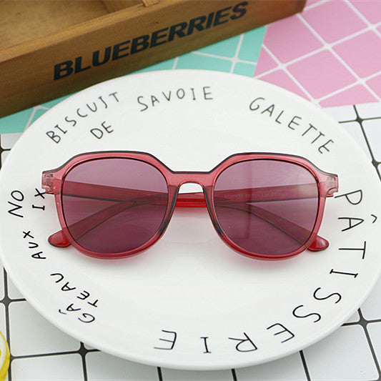 Ladies' fashionable sunglasses in elegant, octagonal design Kalsten