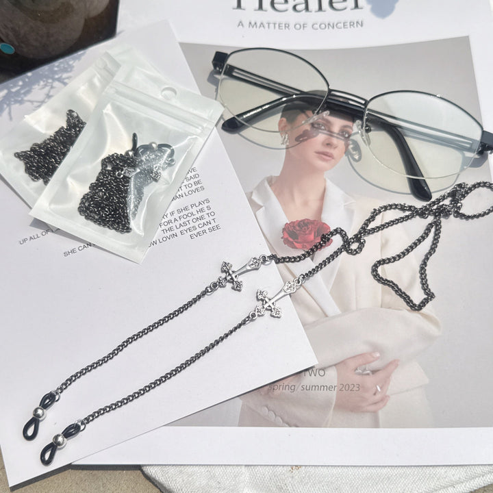 Stylish Cross-Detail Eyewear Chain Kalsten