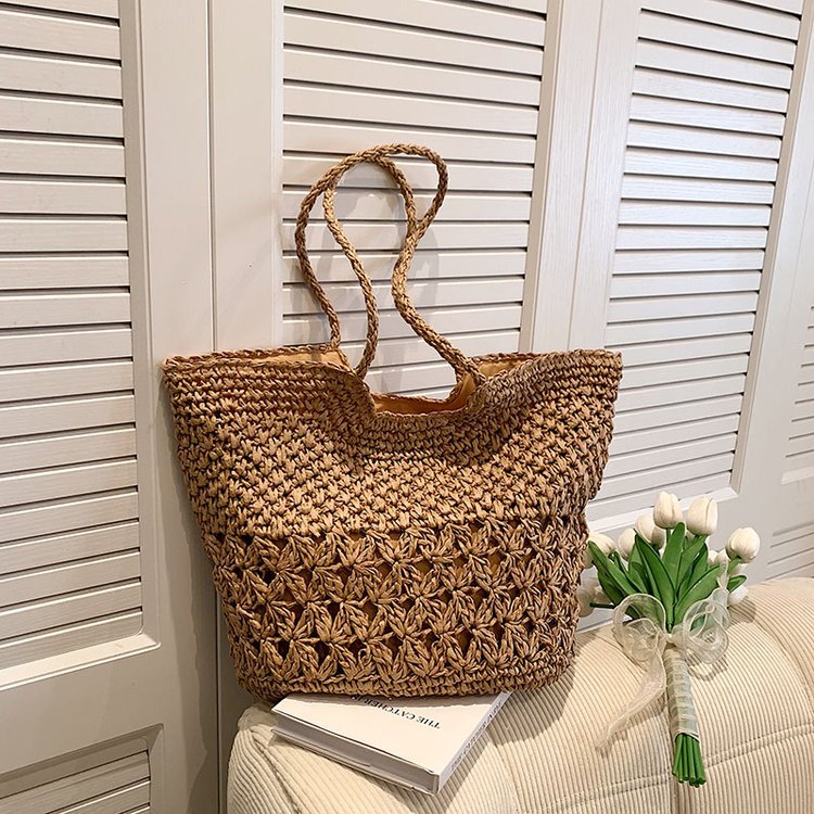 Elegant and Woven Beach Bag Kalsten