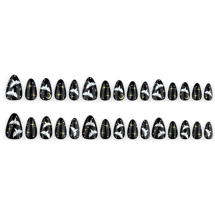 Artificial nails in creative Halloween bat design Kalsten
