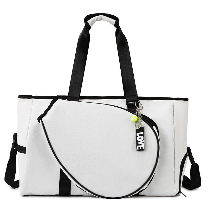 Versatile sports and travel bag with innovative storage Kalsten