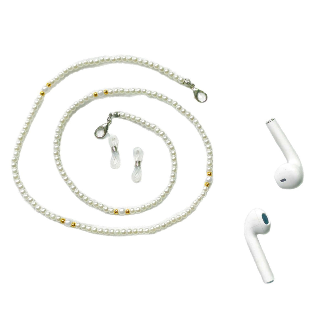 Fashionable pearl necklace with golden accent Kalsten