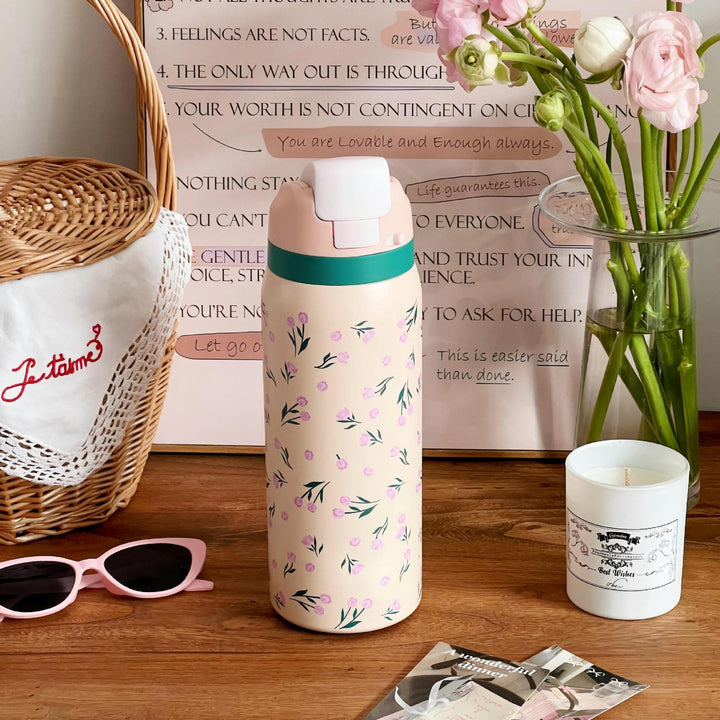Ladies Insulated Water Bottle with Floral Design Kalsten