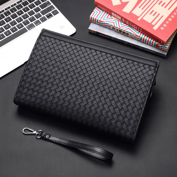 Elegant and Multifunctional Clutch Kalsten