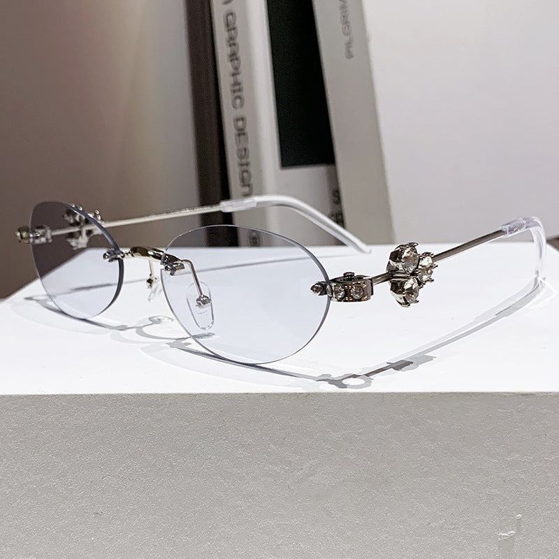Ladies elegant sunglasses with geometric frame Kalsten