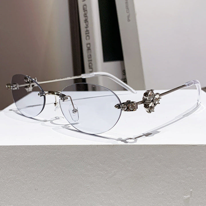 Ladies elegant sunglasses with geometric frame Kalsten